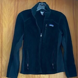 Patagonia Women's black Fleece Jacket